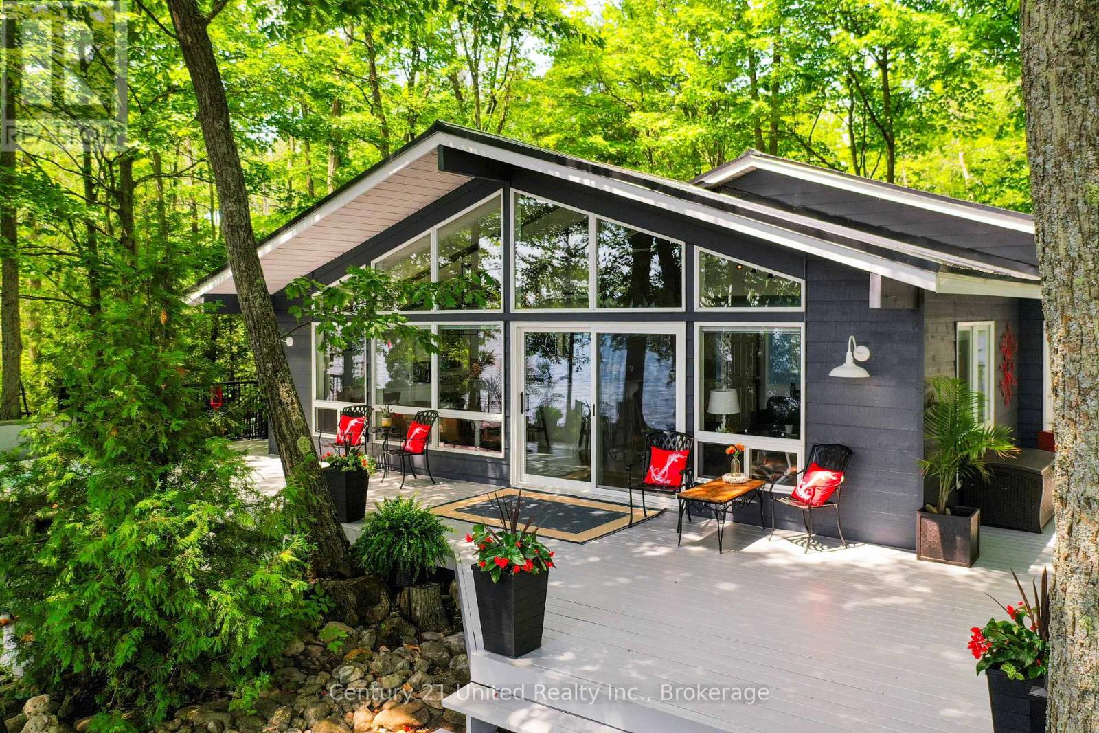 7004 ISLAND 70 - Image 3