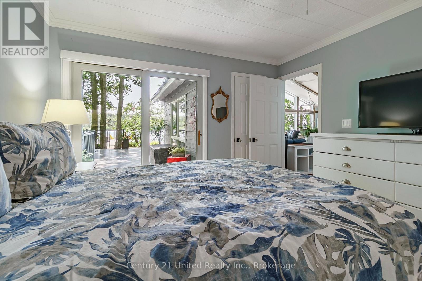 7004 ISLAND 70 - Image 37