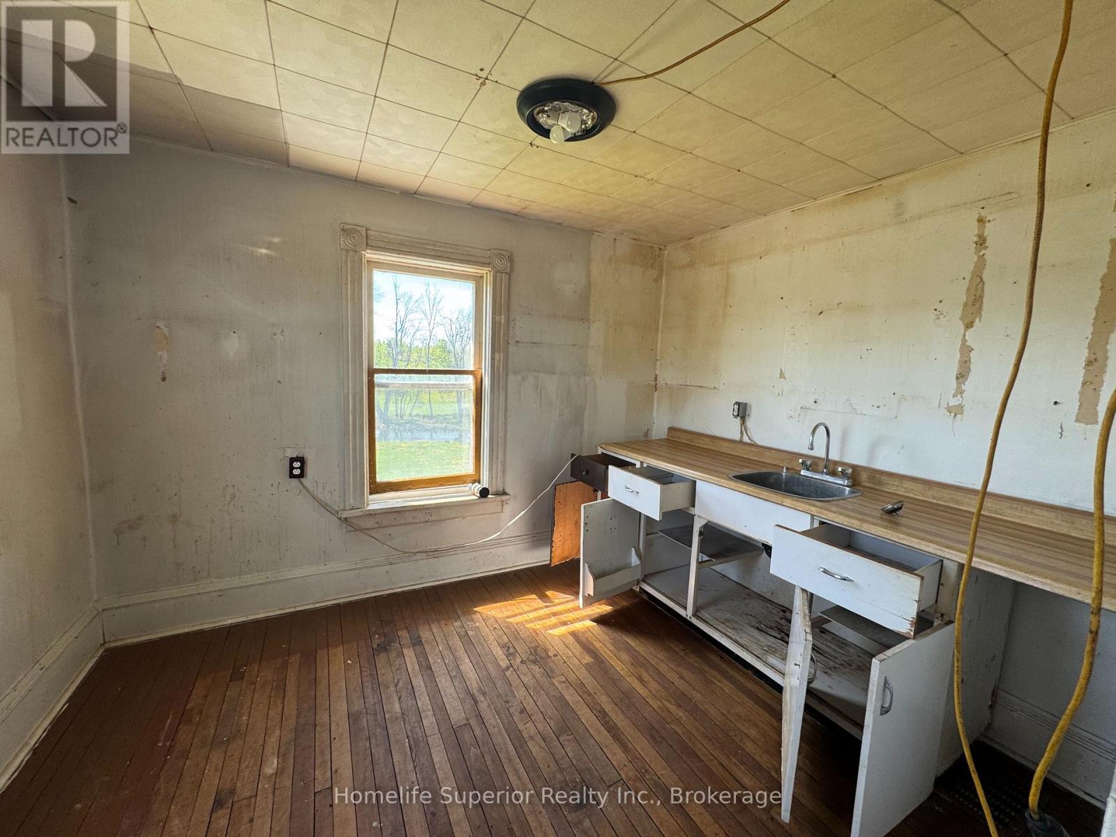 3 KELLERS BRIDGE ROAD - 11