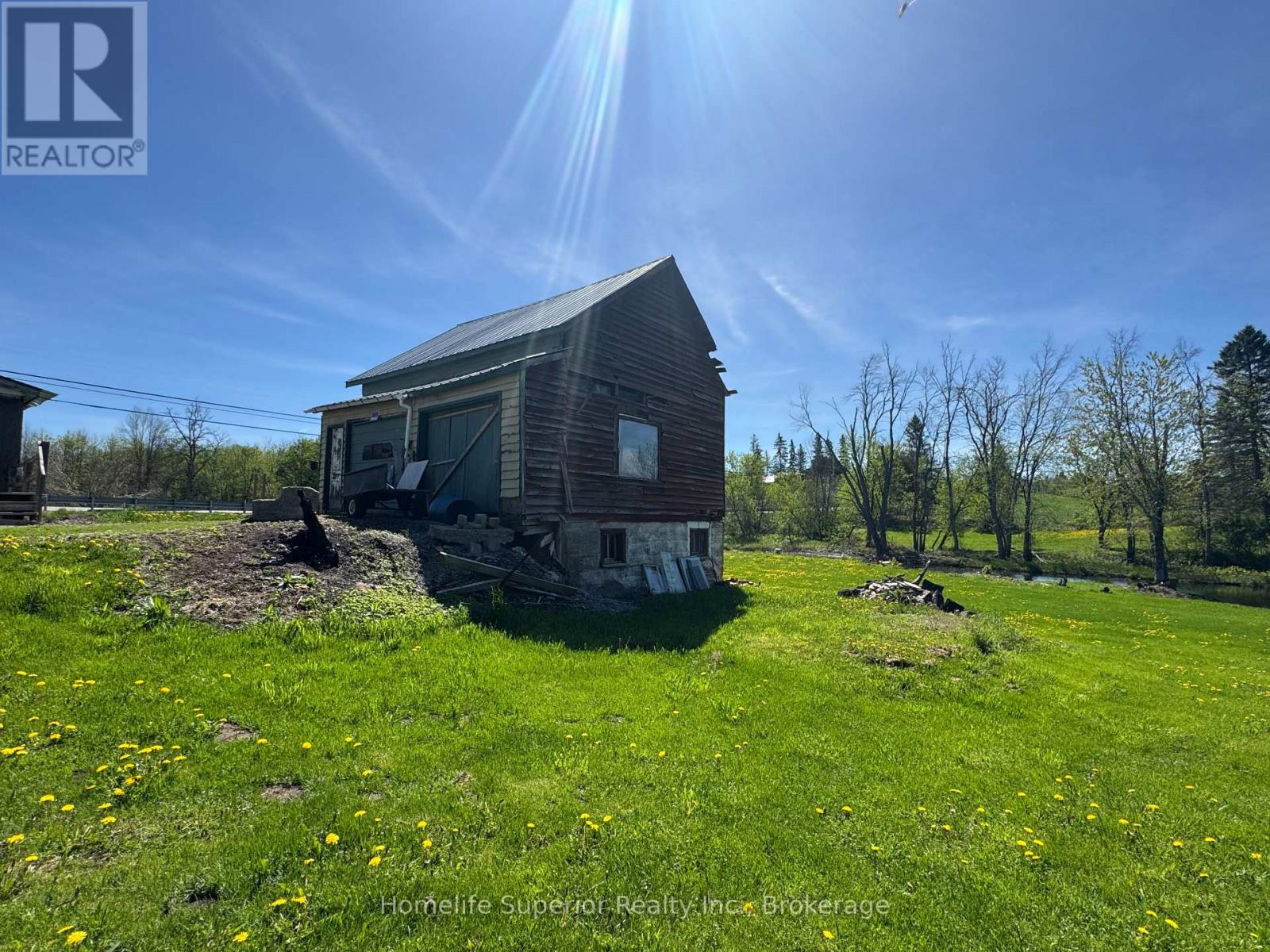 3 KELLERS BRIDGE ROAD - 18