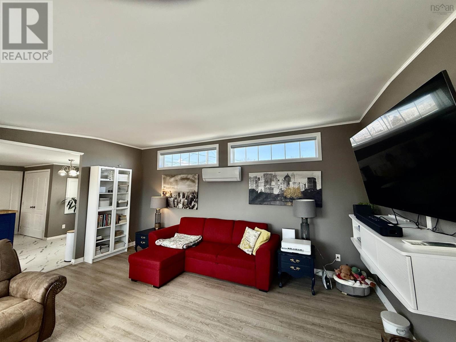 8 Wilson Avenue - 11