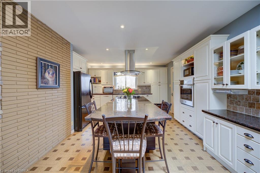 9 SUMMERHAYES Crescent - 10
