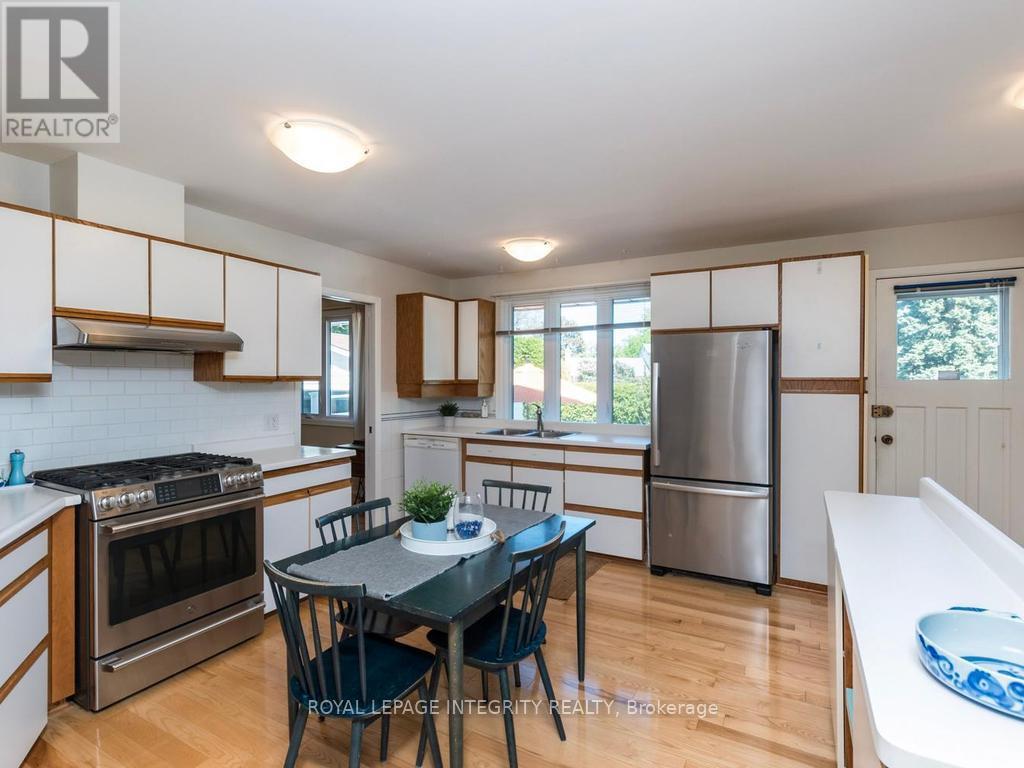 55 OVERLAKE DRIVE - 10
