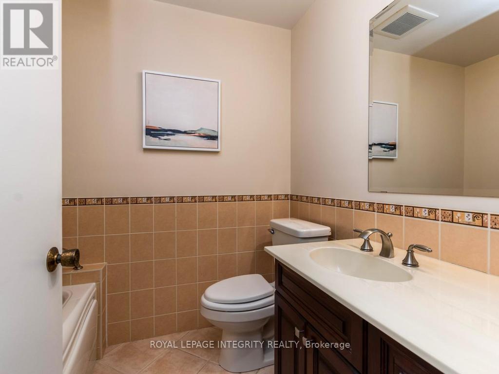 55 OVERLAKE DRIVE - 22