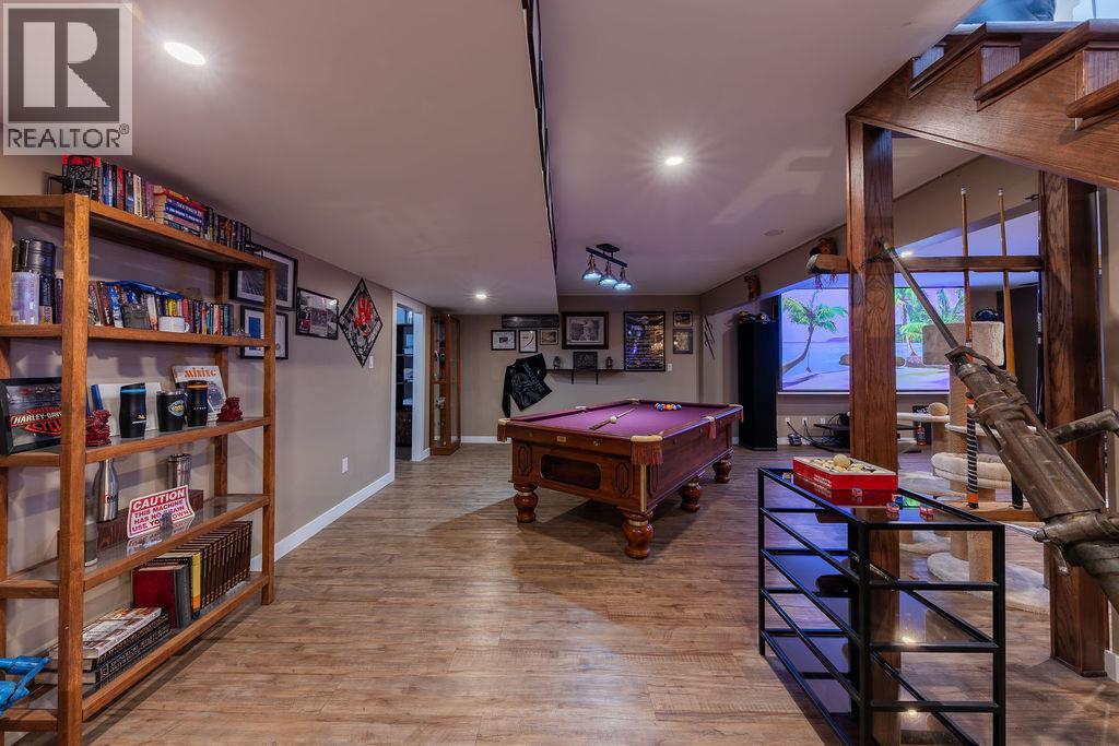 985 Schreiner Street - 50