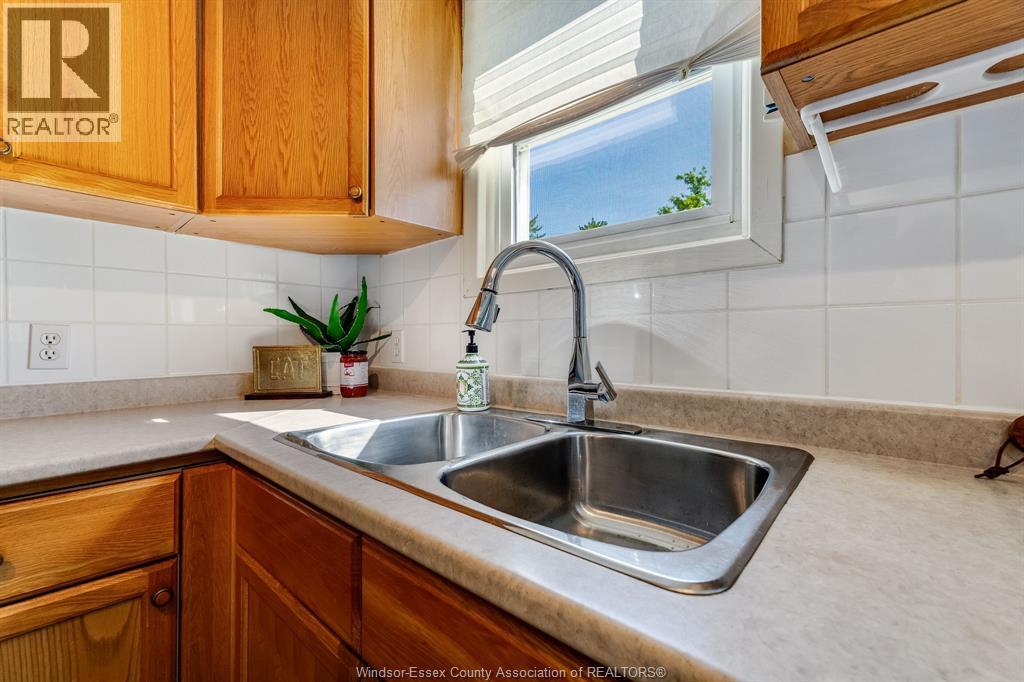 1668 Ford BOULEVARD, Windsor, Ontario, N8T2E1 — Photo 6