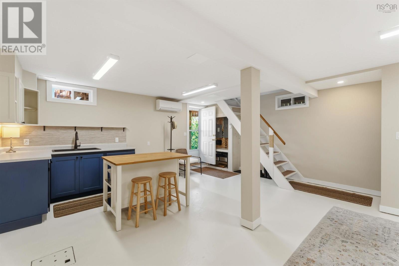 Property 31 of 48 of 152 Second Avenue