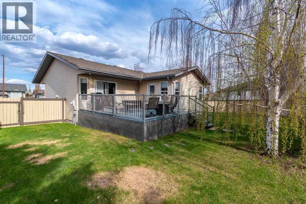 3906 63A Ave — photo 32
