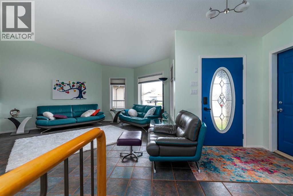 3906 63A Ave - photo 3