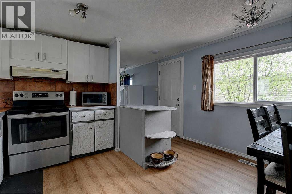 9766 119A Avenue - 7