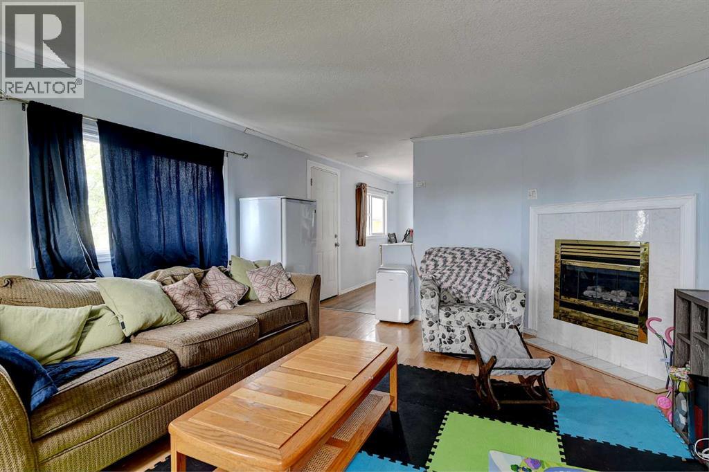 9766 119A Avenue - 4