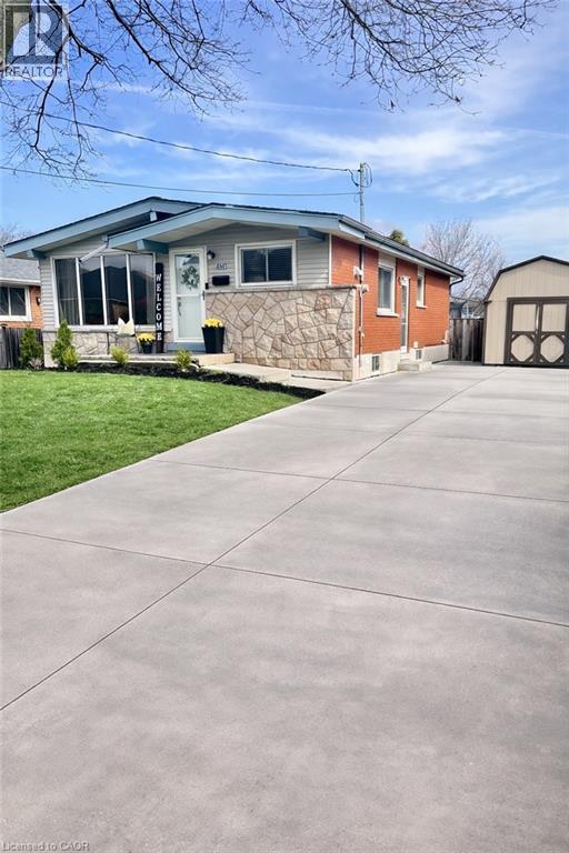 241 THORNER Drive - 2