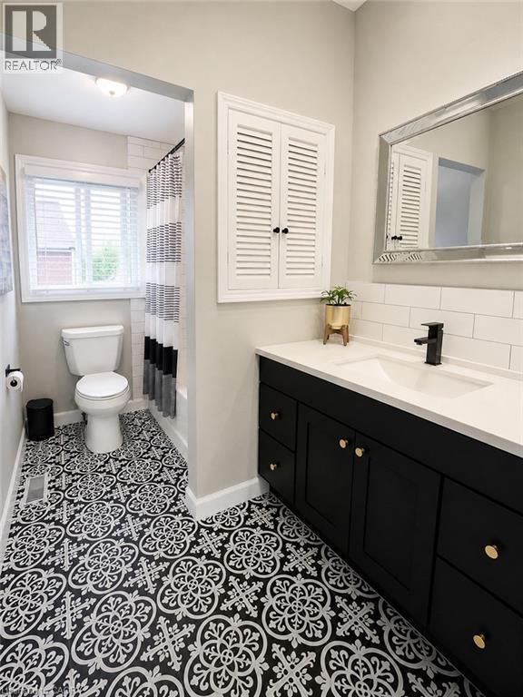 241 THORNER Drive - 20