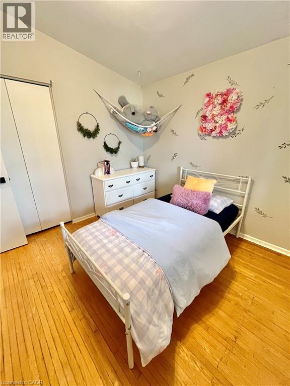 241 THORNER Drive - 25