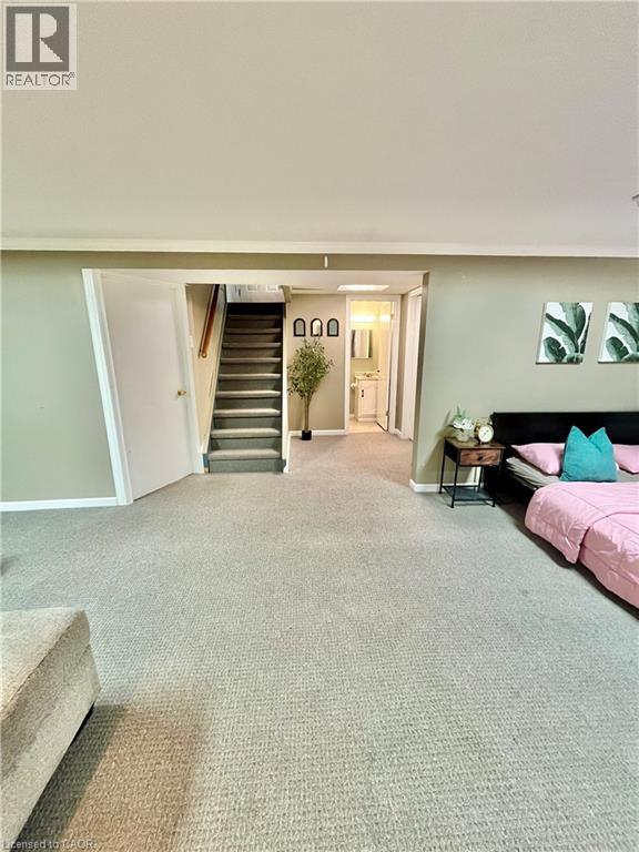 241 THORNER Drive - 31