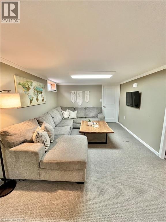 241 THORNER Drive - 32