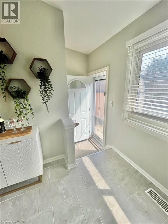 241 THORNER Drive - 39