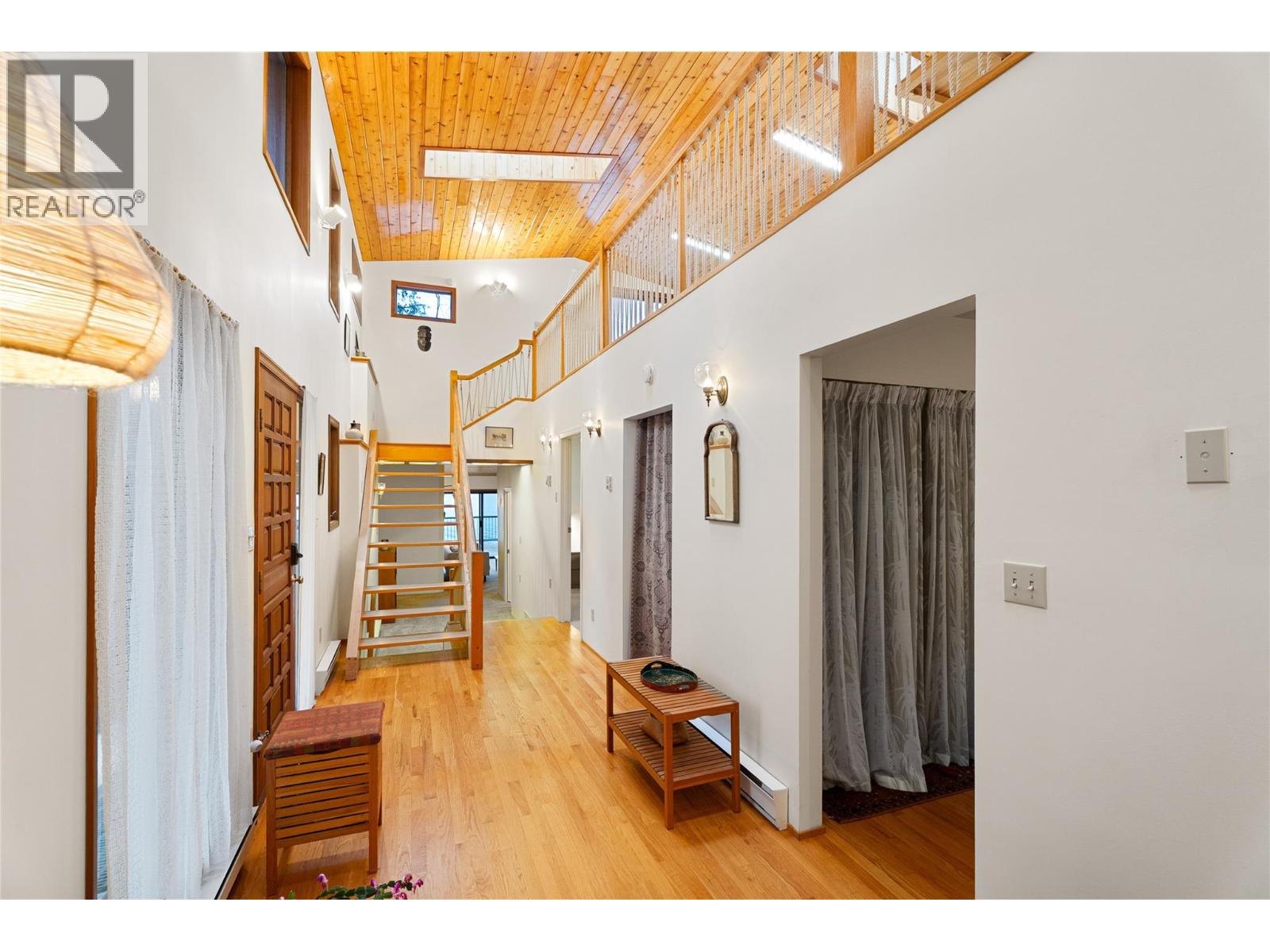 4119 Reid Road, Eagle Bay