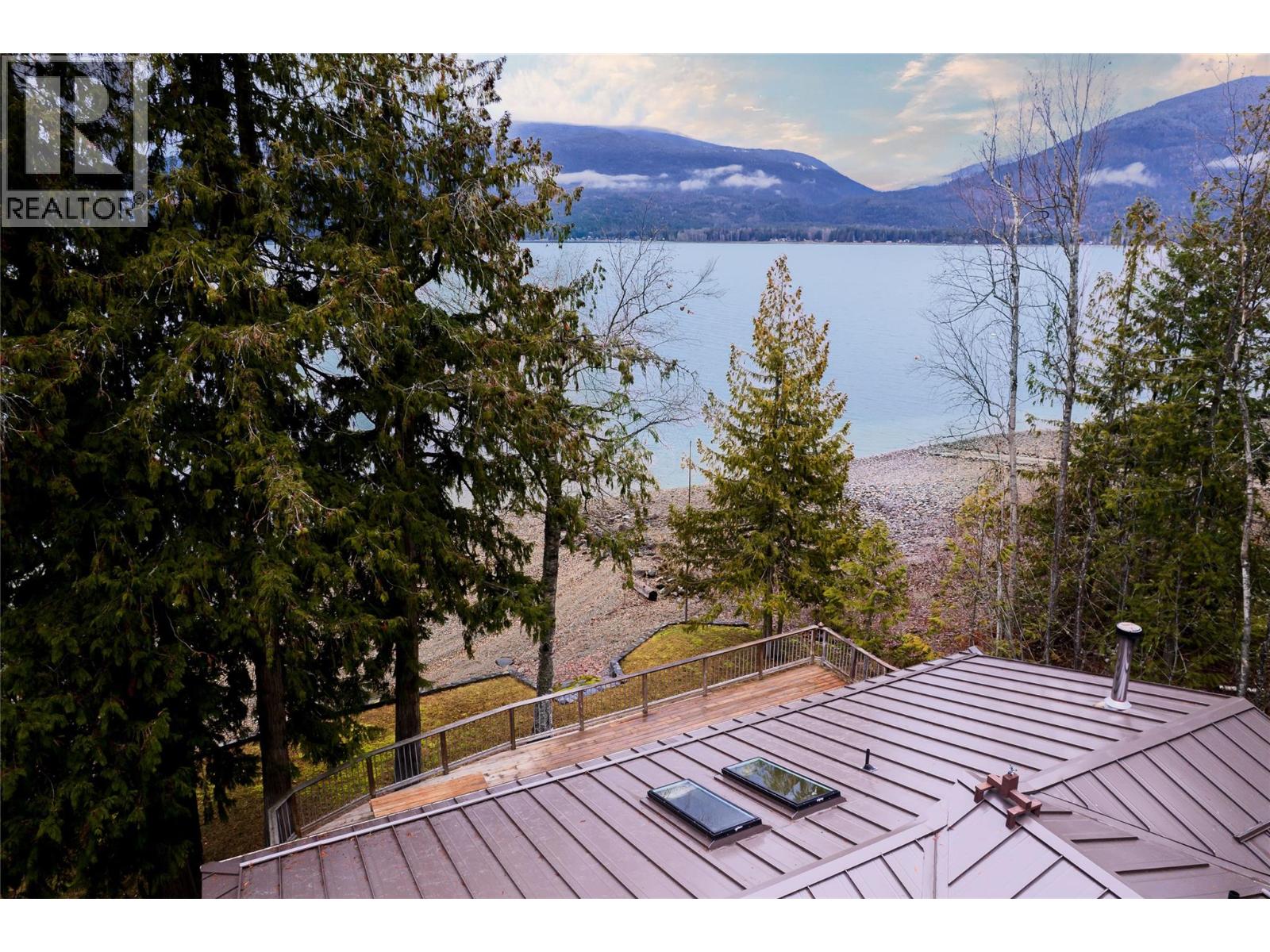 4119 Reid Road, Eagle Bay