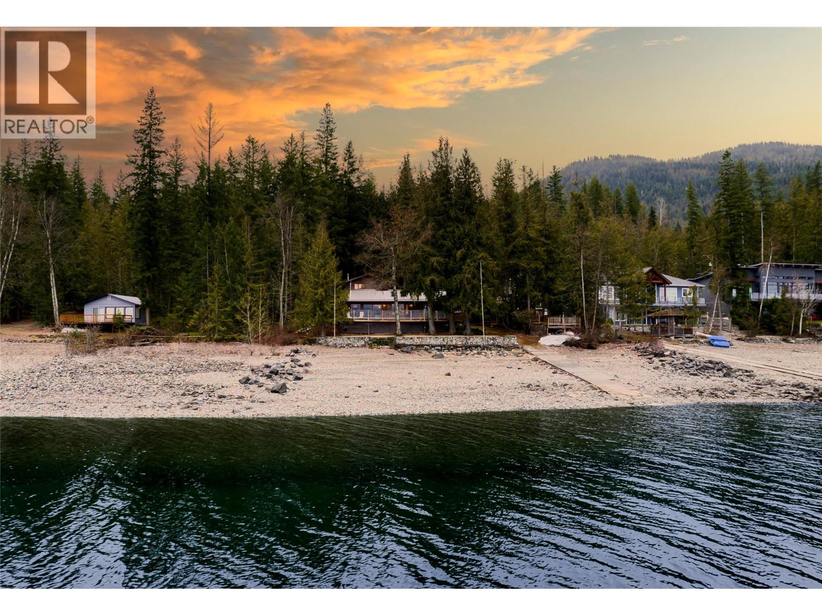 4119 Reid Road, Eagle Bay