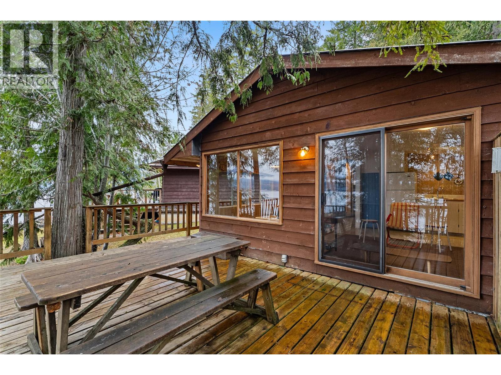 4119 Reid Road, Eagle Bay
