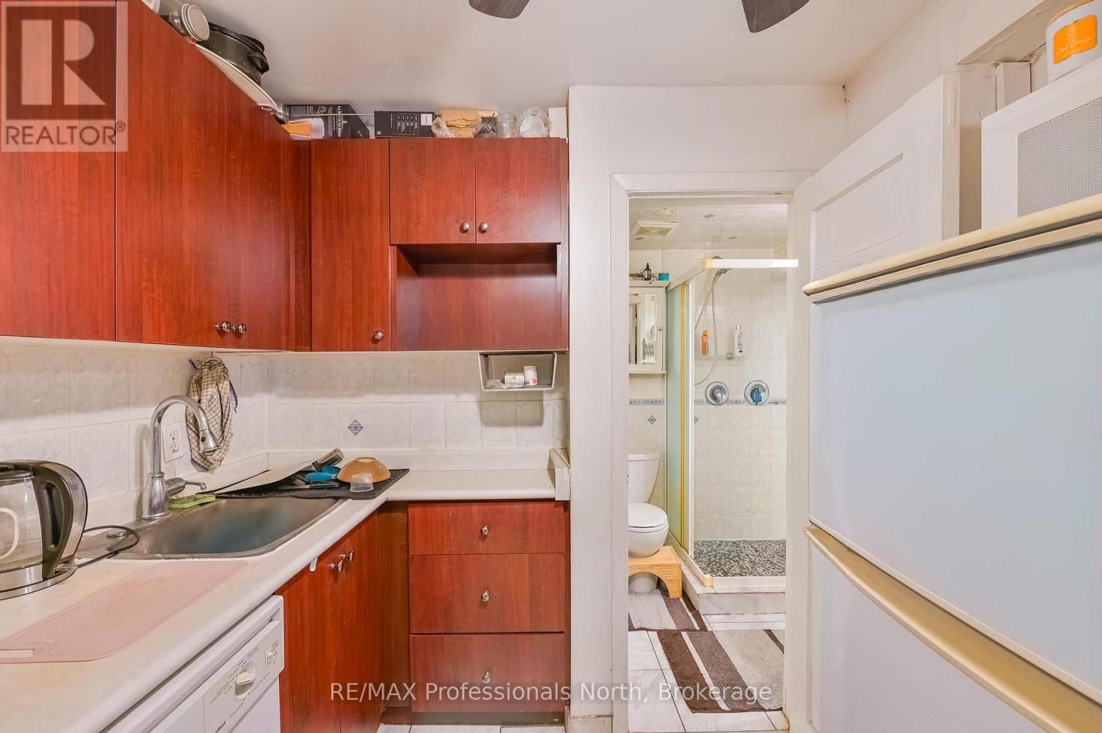 3 MAYNARD AVENUE - 15