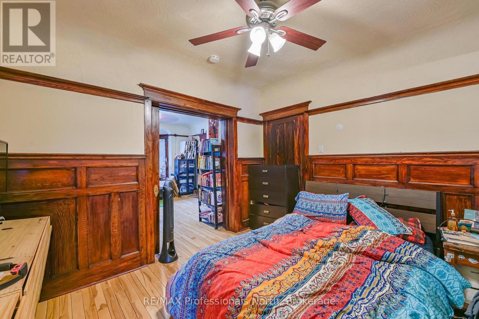 3 MAYNARD AVENUE - 17