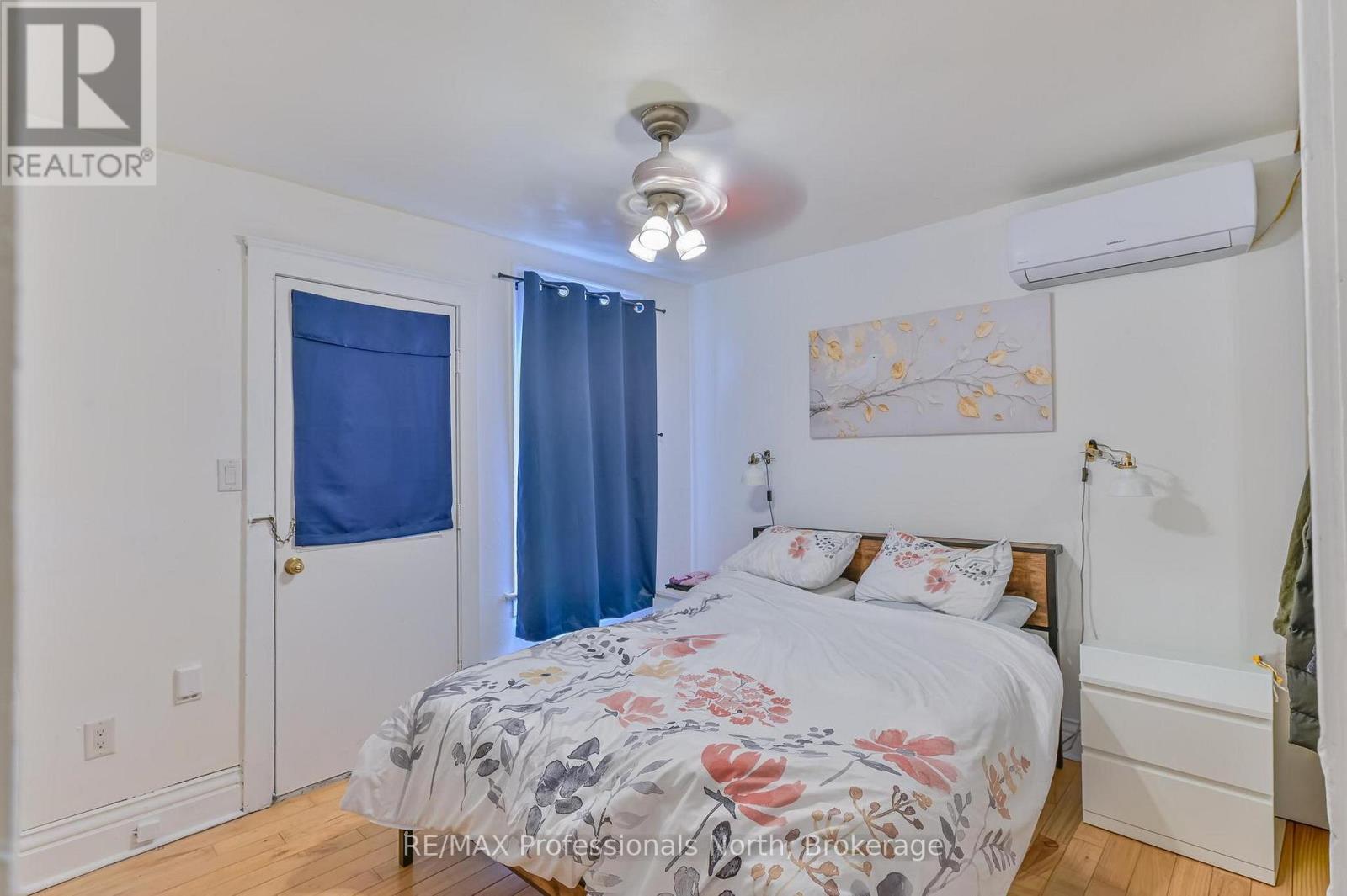 3 MAYNARD AVENUE - 26