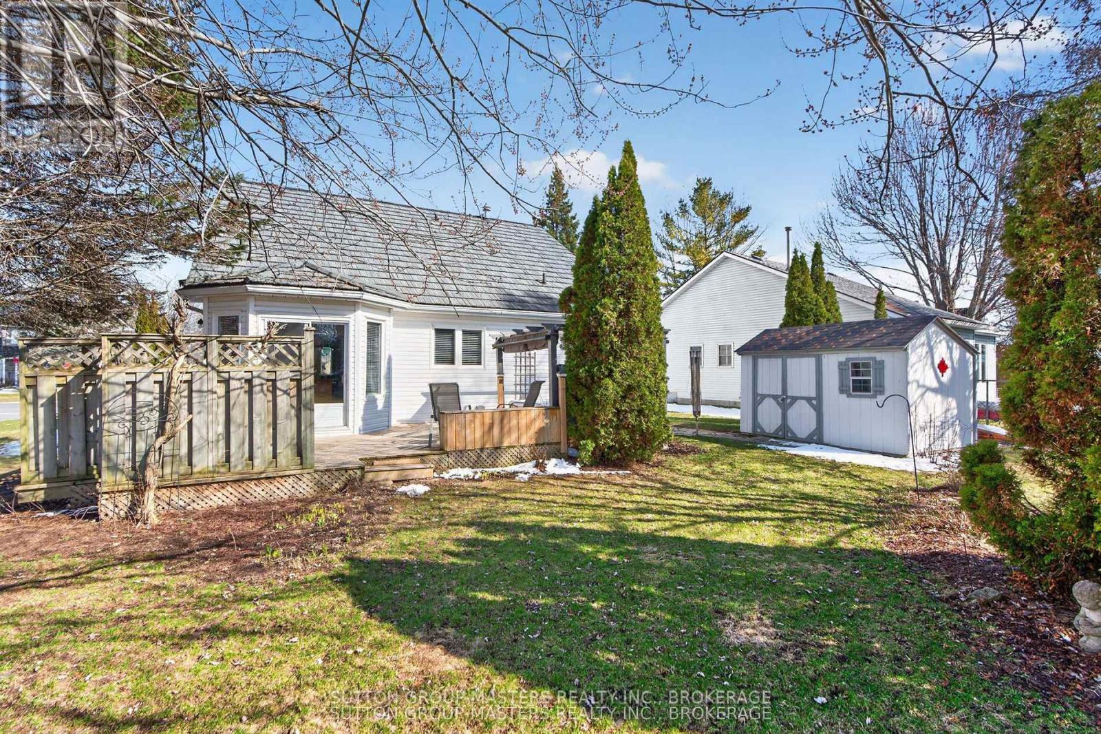 16 COUNTRY CLUB DRIVE - Image 3