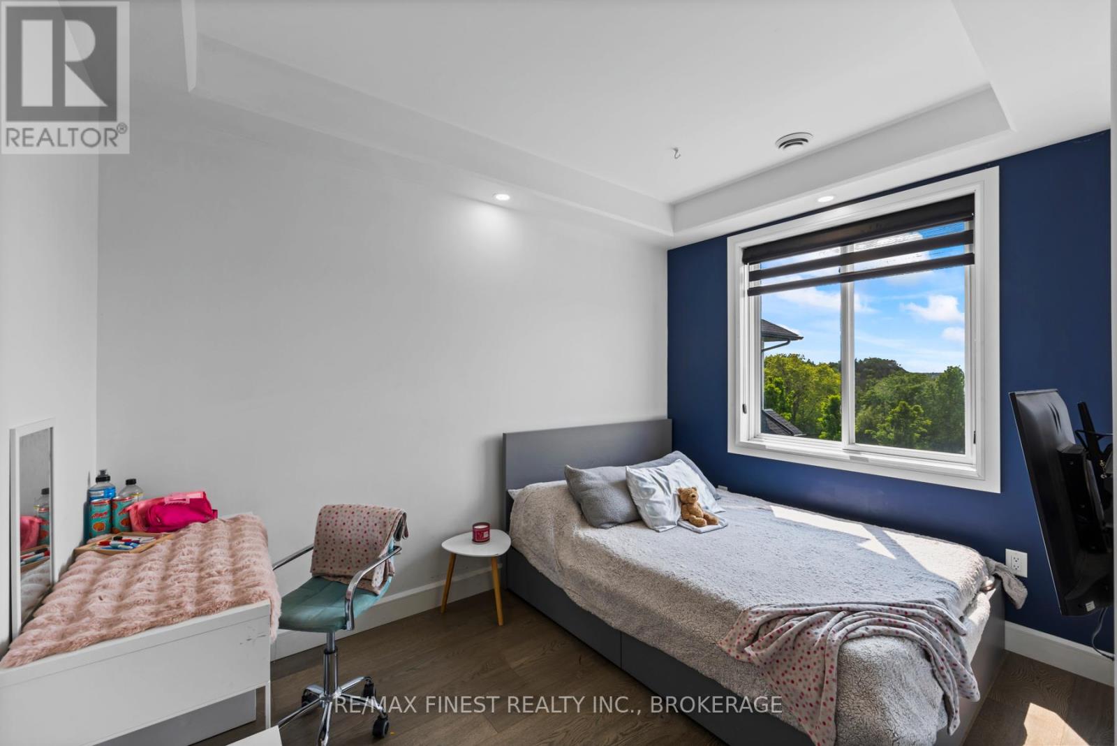 181 MORGAN DRIVE - 18
