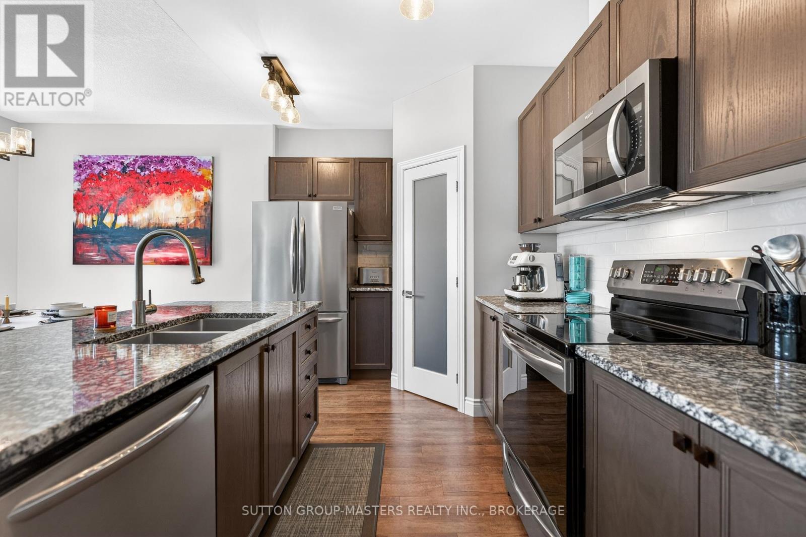 124 HAZLETT STREET - 30