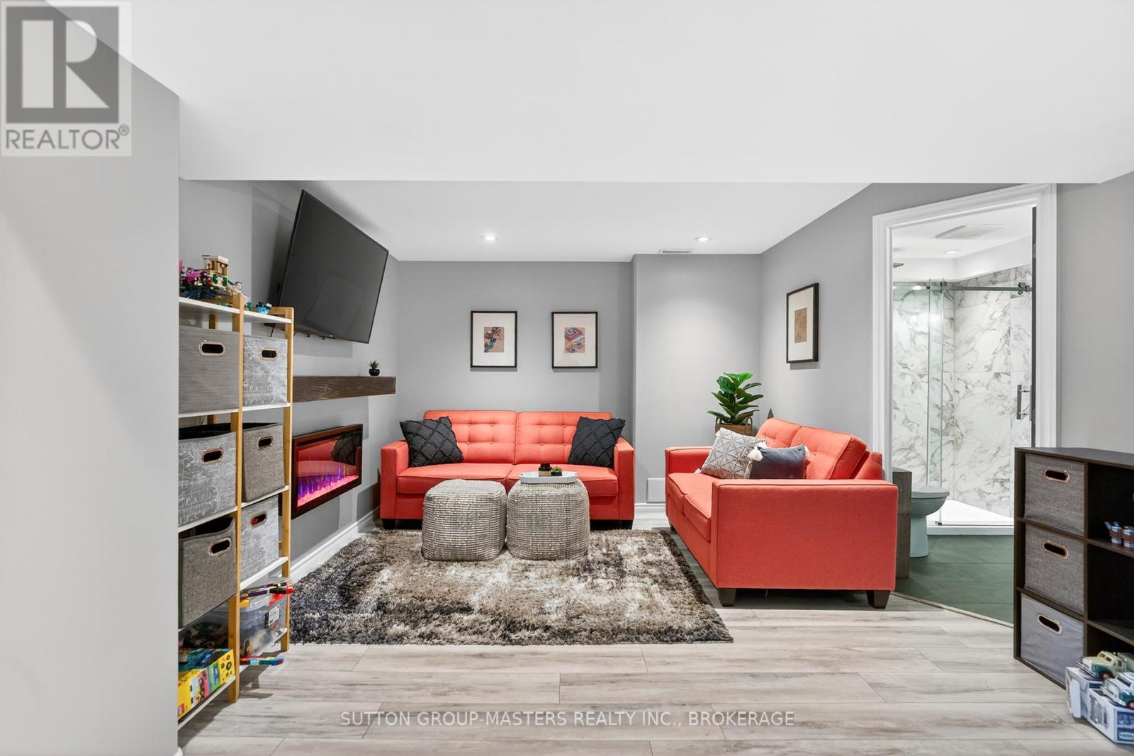 124 HAZLETT STREET - 41