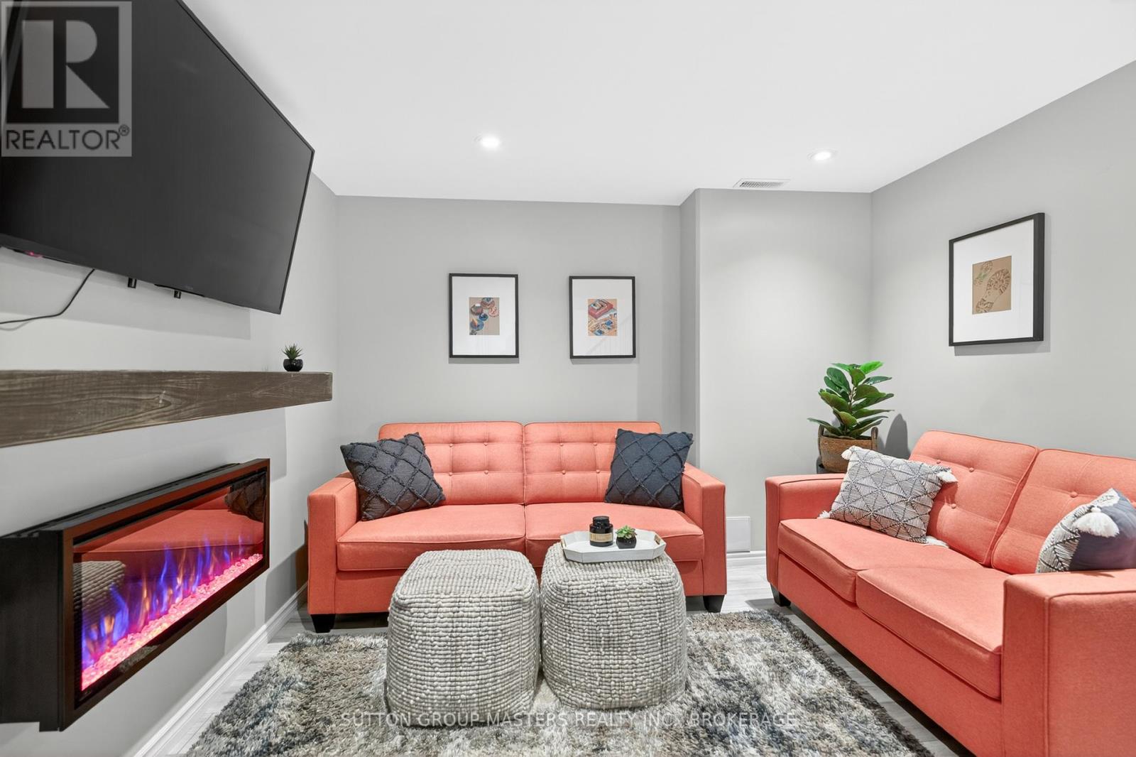124 HAZLETT STREET - 42