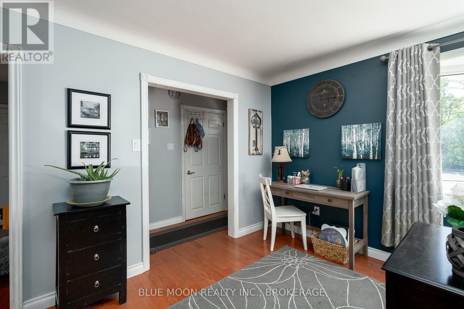 2545 LEEMAN ROAD - 7