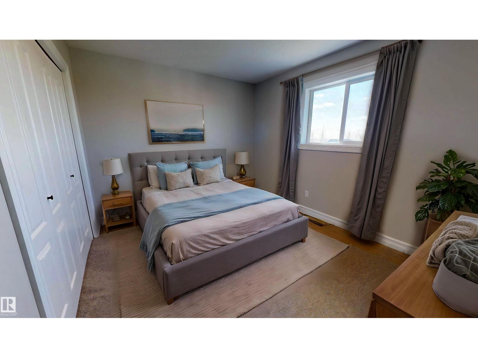 32 CARRIERE CR — photo 20