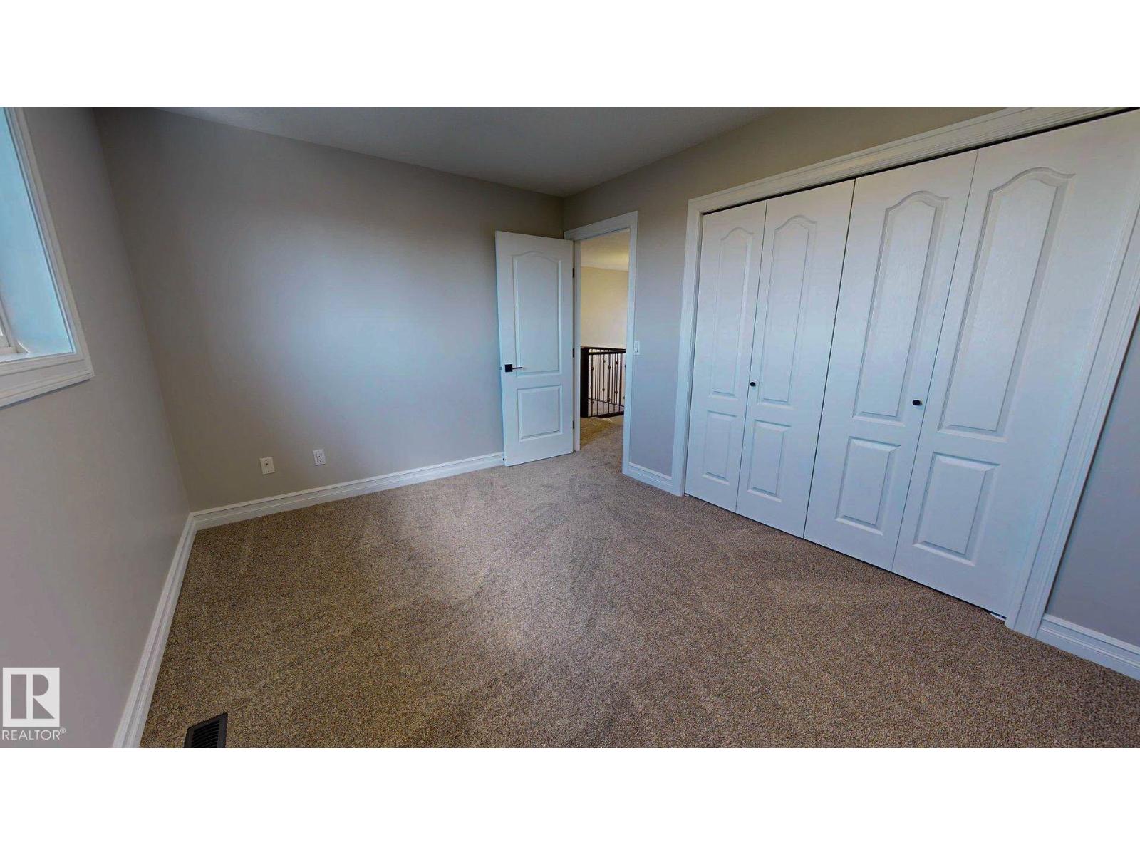 32 CARRIERE CR — photo 22