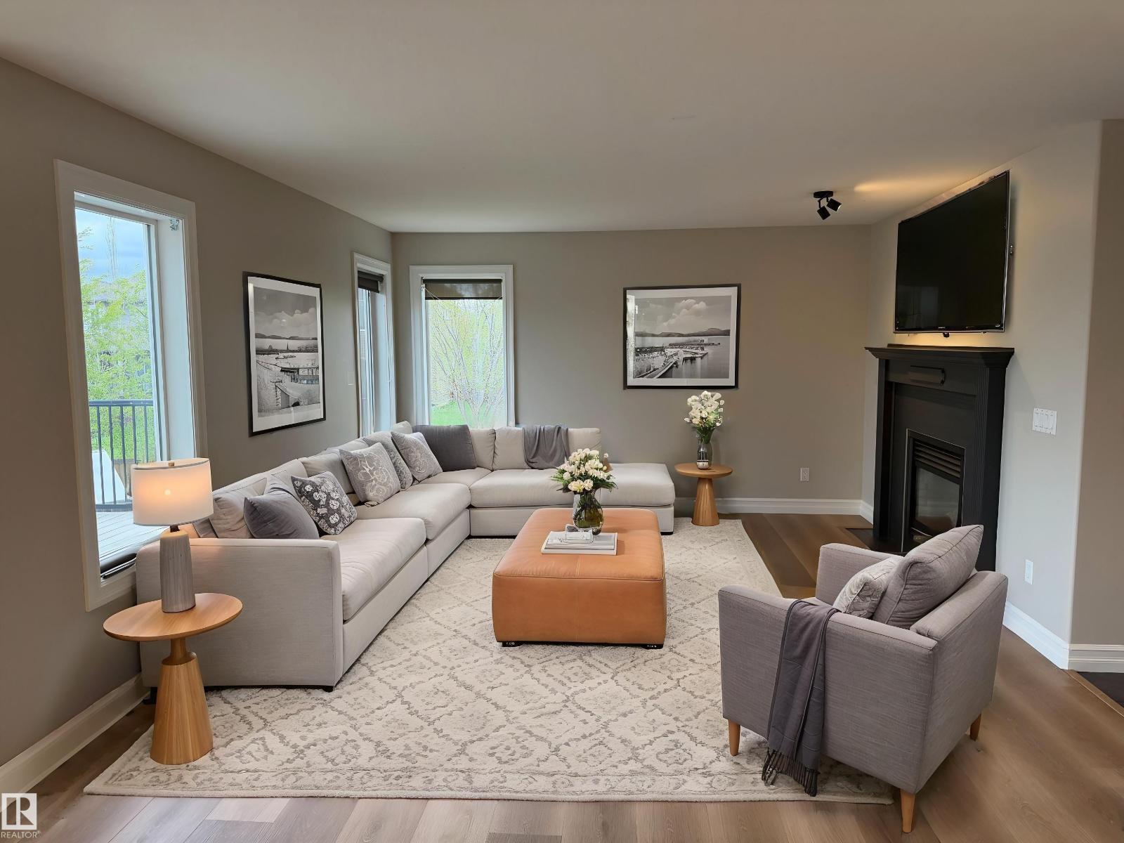 32 CARRIERE CR — photo 8