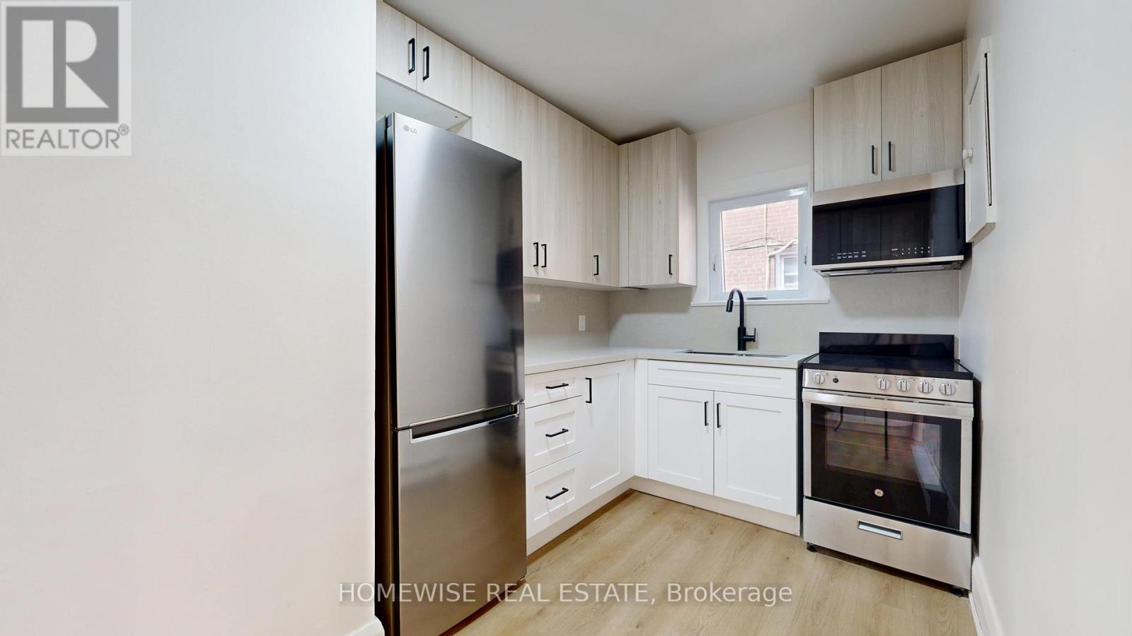Listing photo of 1 - 1214 AVENUE ROAD