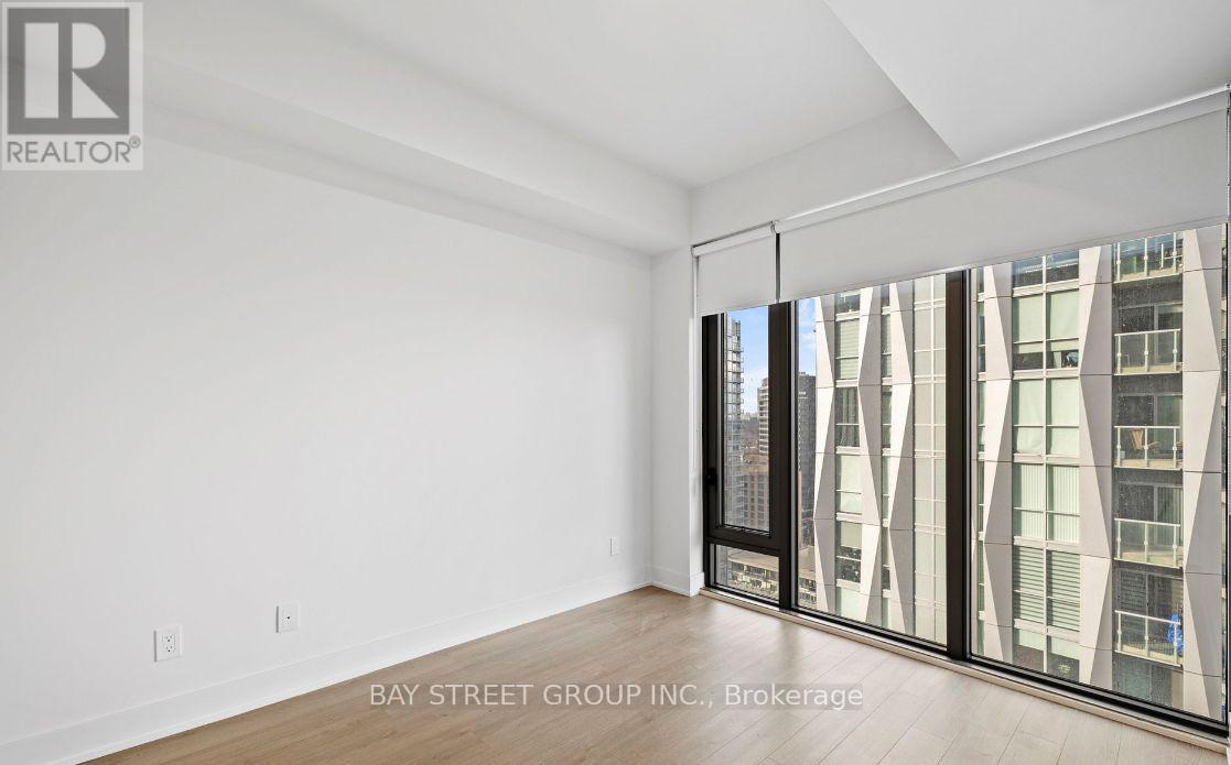 #2009 8 CUMBERLAND STREET - 8