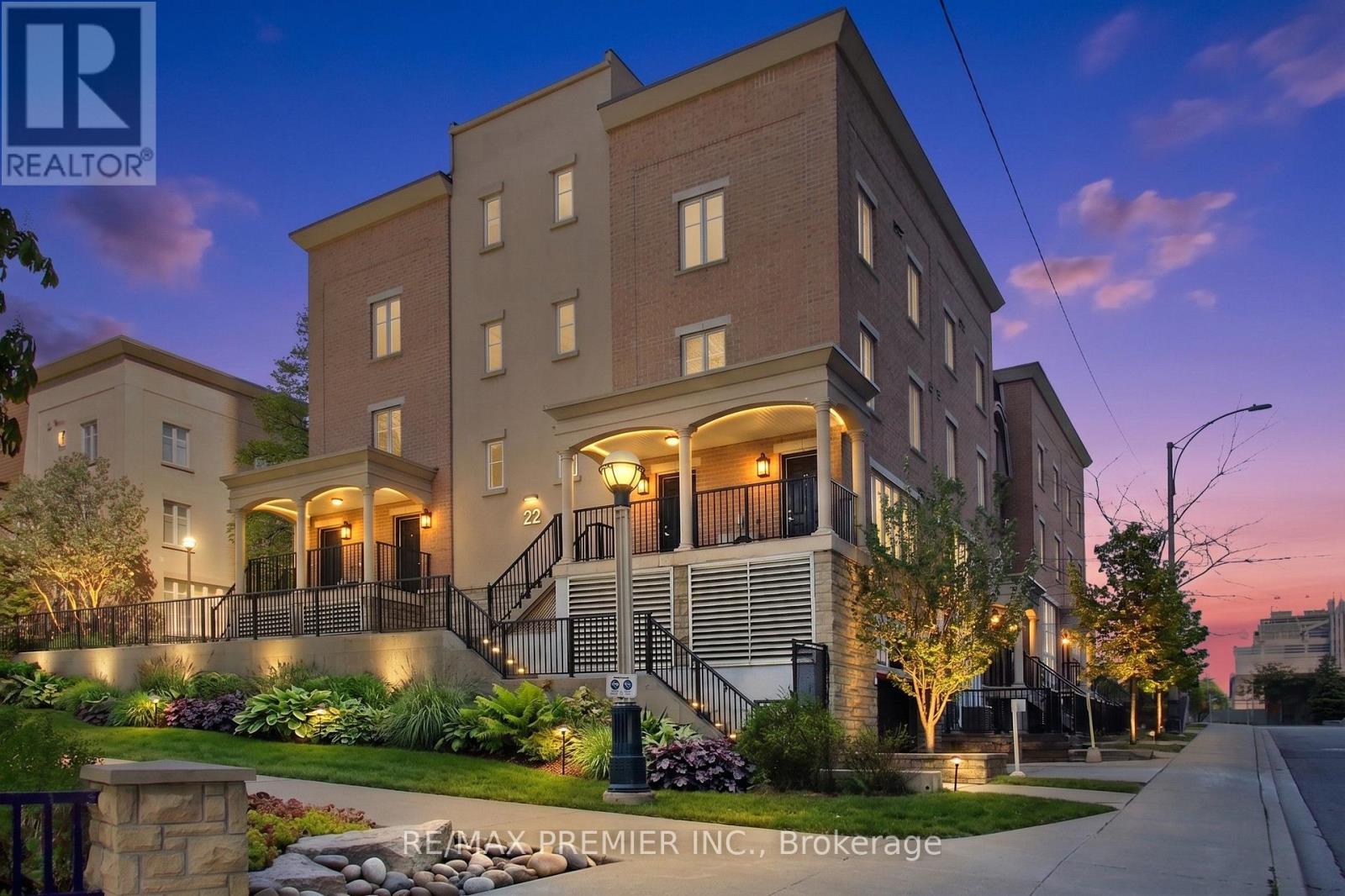 #109 22 WESTERN BATTERY ROAD - 1