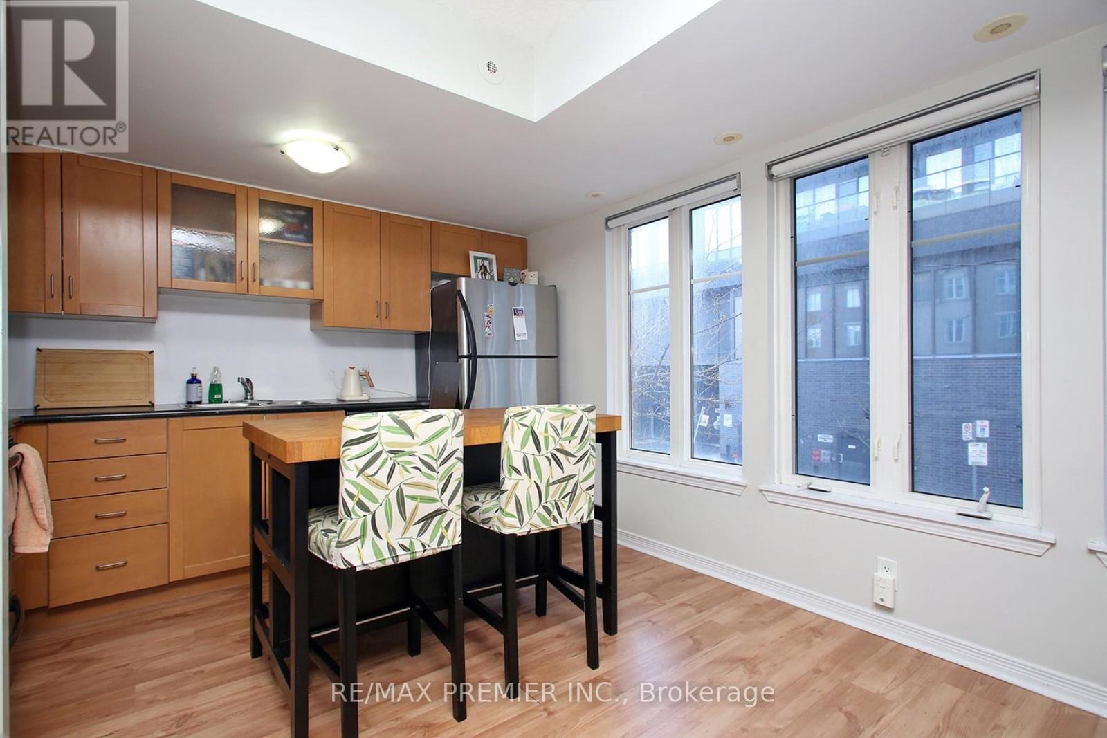 #109 22 WESTERN BATTERY ROAD - 10