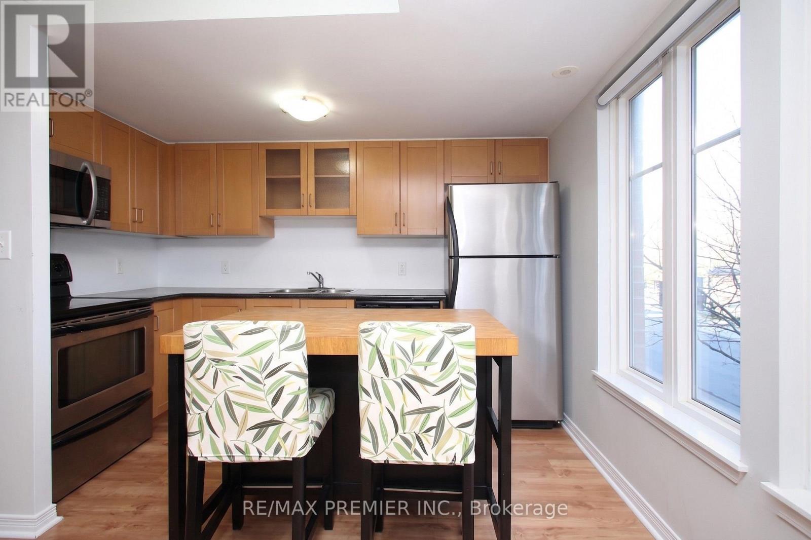 #109 22 WESTERN BATTERY ROAD - 7