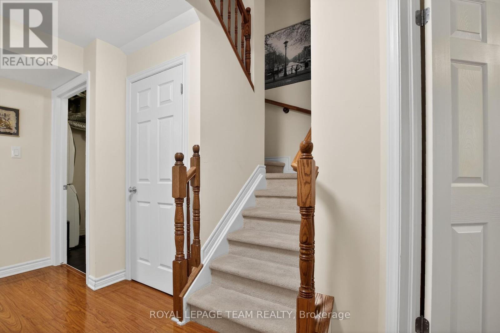 130A LINDENSHADE DRIVE - 17