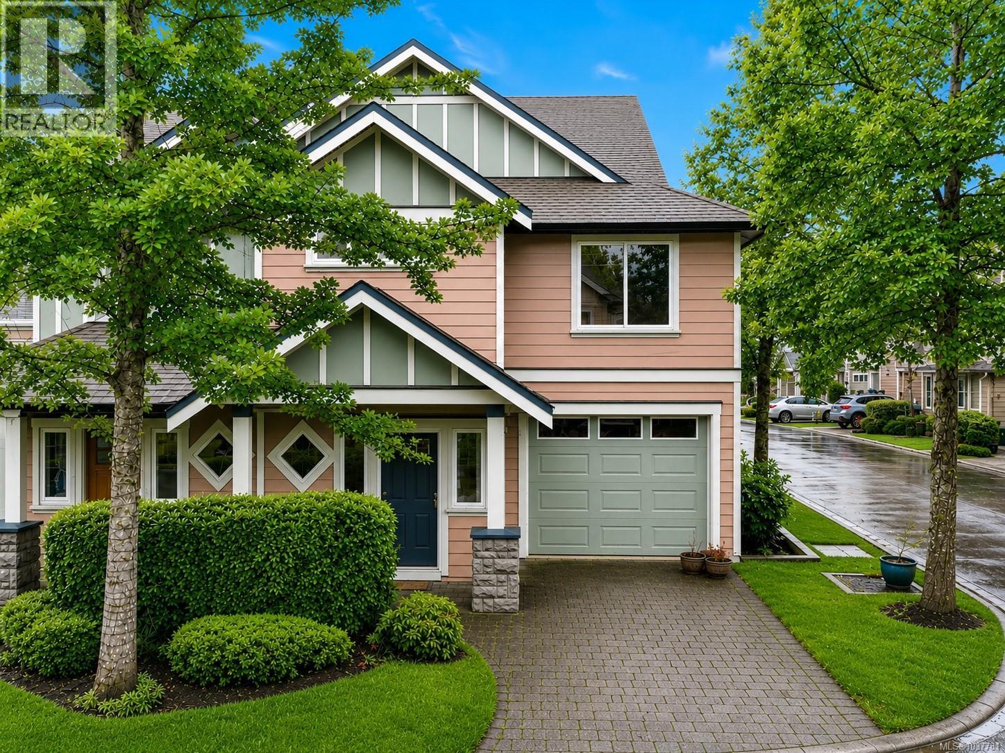 13 2210 Sooke Rd, Colwood