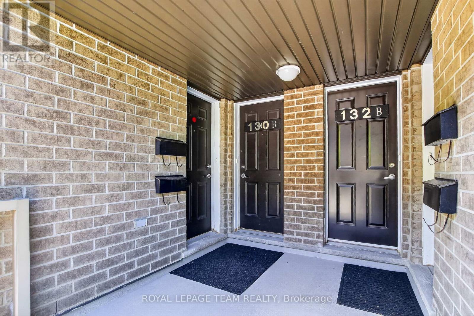 130A LINDENSHADE DRIVE - 28
