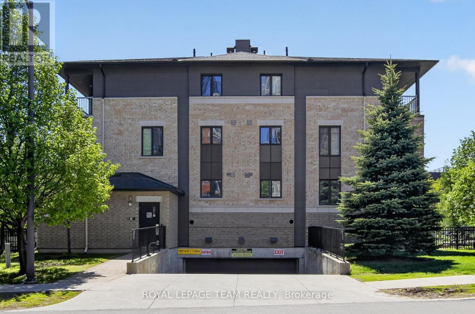 130A LINDENSHADE DRIVE - 30