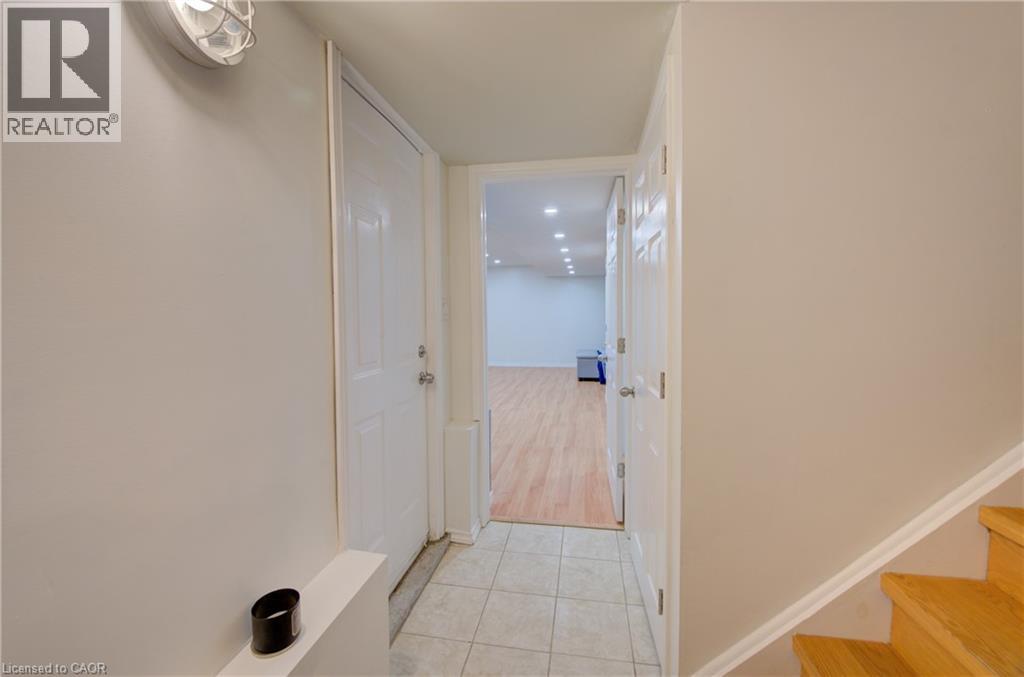 32 LENA Crescent - 37
