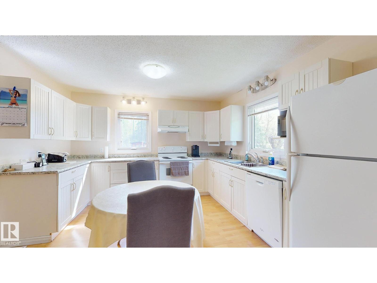 2322 TWP ROAD 540 - 18