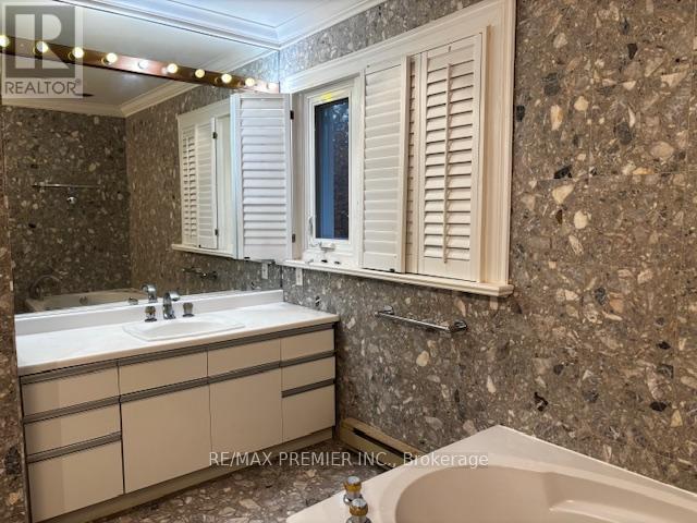 66 LAURELEAF ROAD - 12