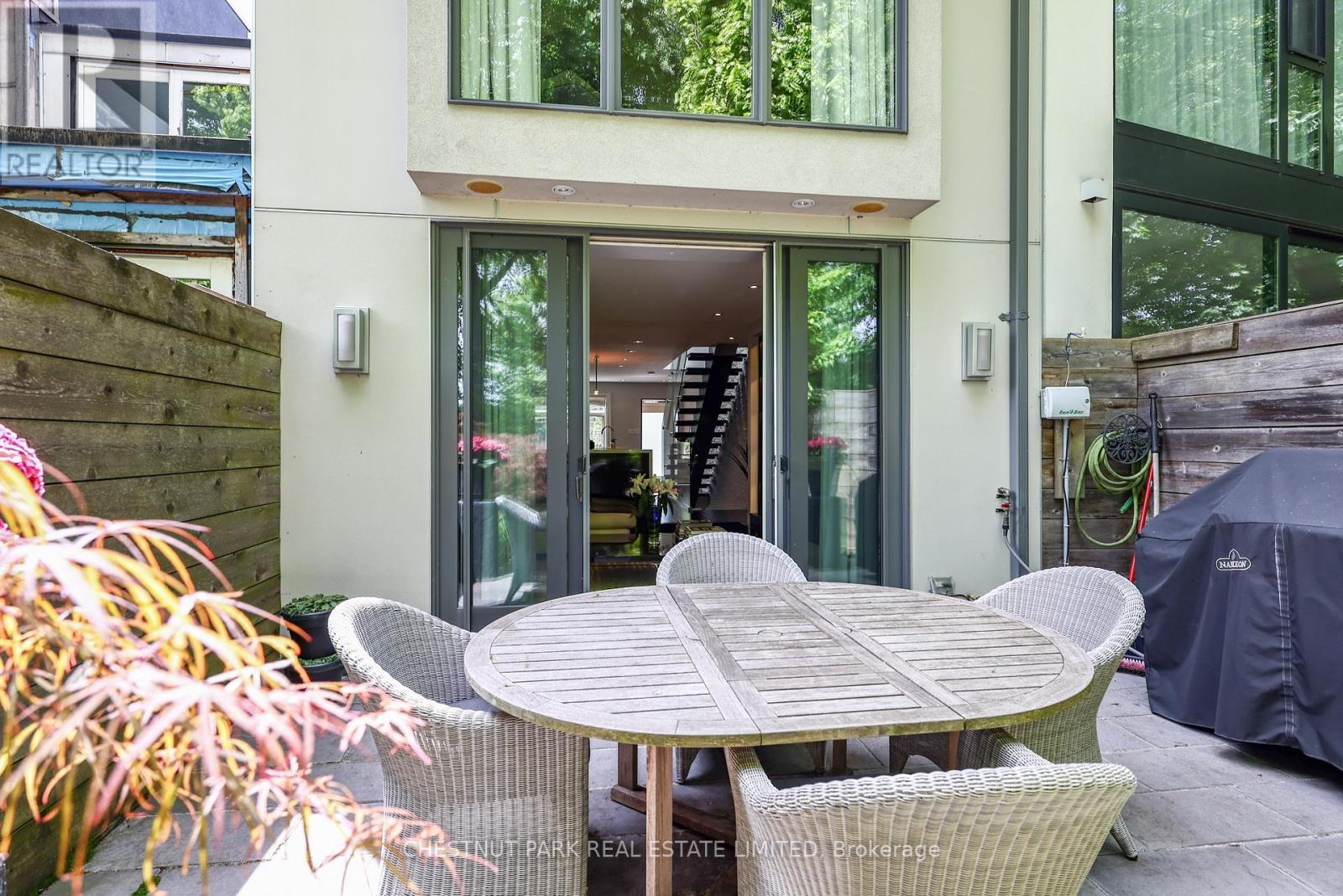 70 SUMMERHILL GARDENS - 35